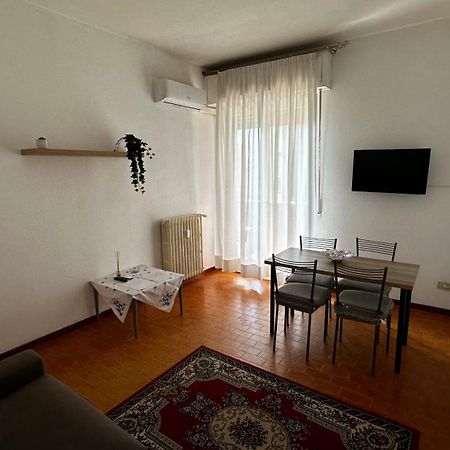 Bilocale Silenzioso A Bignami Apartamento Milão Exterior foto